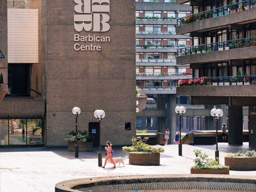 Barbican Estate / DSC04172_PerfectlyClear_VSCO.JPG · Stephen © Copyright