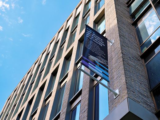 The Economist Building / DSC02650_PerfectlyClear_VSCO.JPG · Stephen © Copyright