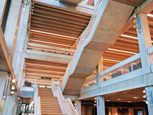 Kingston University Town House / DSC01520_PerfectlyClear_VSCO.JPG · Stephen © Copyright