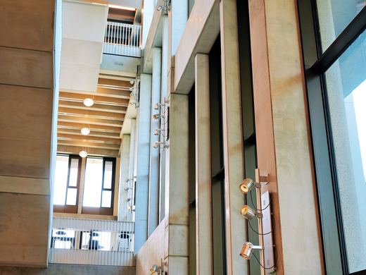 Kingston University Town House / DSC01613_PerfectlyClear_VSCO.JPG · Stephen © Copyright