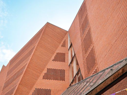 LSE Marshall Building & Saw Swee Hock Student Centre / IMG_4870_PerfectlyClear_VSCO.JPG · Stephen © Copyright