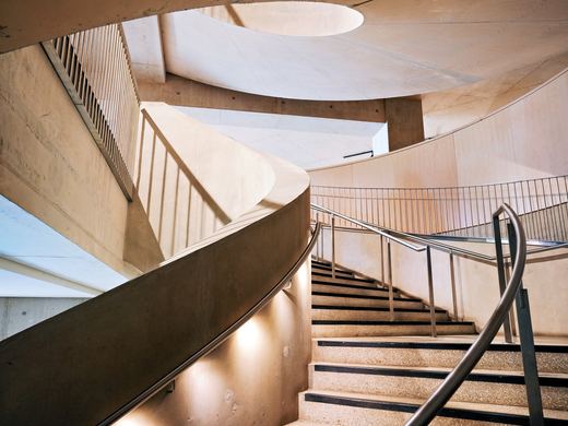 LSE Marshall Building & Saw Swee Hock Student Centre / IMG_4876_PerfectlyClear_VSCO.JPG · Stephen © Copyright
