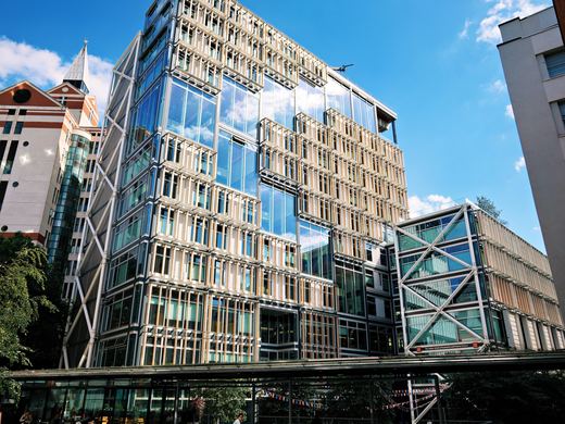 LSE Marshall Building & Saw Swee Hock Student Centre / IMG_4880_PerfectlyClear_VSCO.JPG · Stephen © Copyright