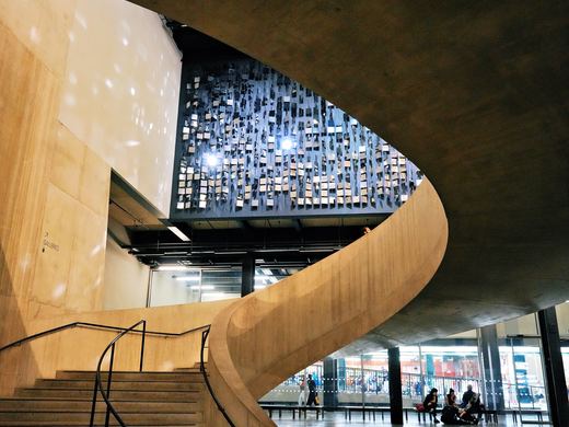 Tate Modern / IMG_4825_PerfectlyClear_VSCO.JPG · Stephen © Copyright